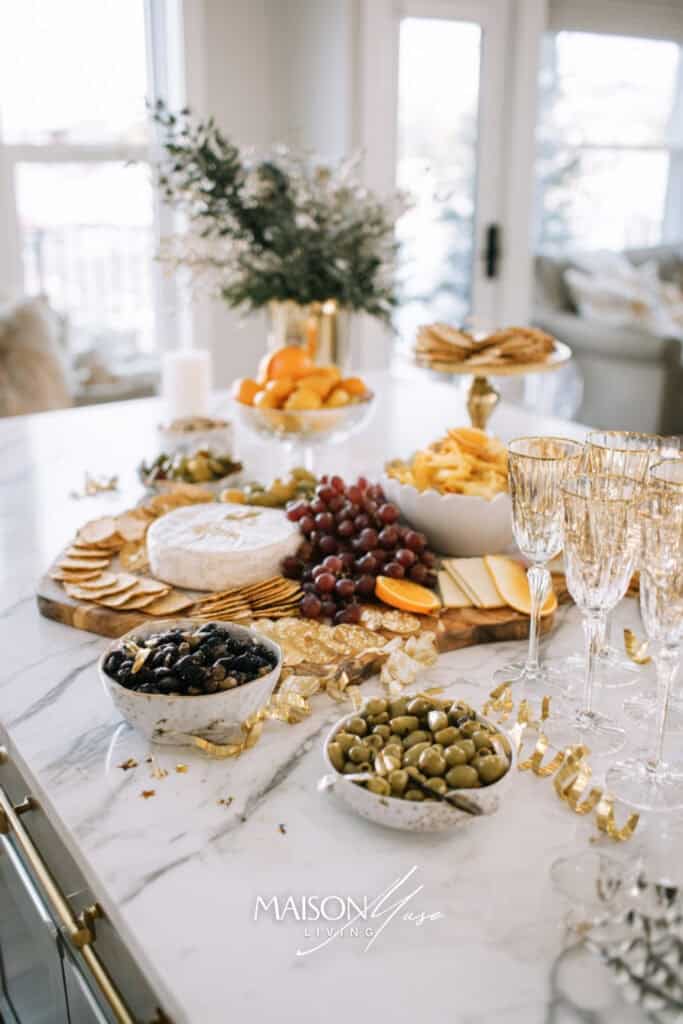 snacky new years eve party menu